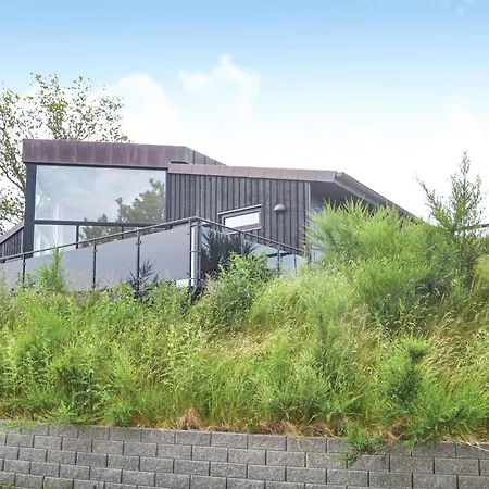 Three-bedroom In Ferienhaus Glesborg