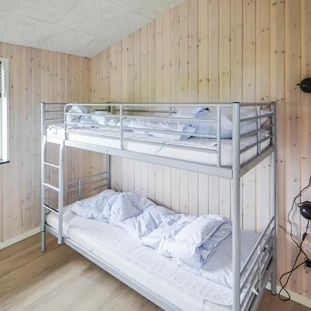 Three-bedroom In Ferienhaus *