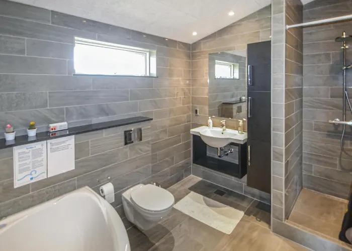 Three-bedroom In Feriehus Glesborg